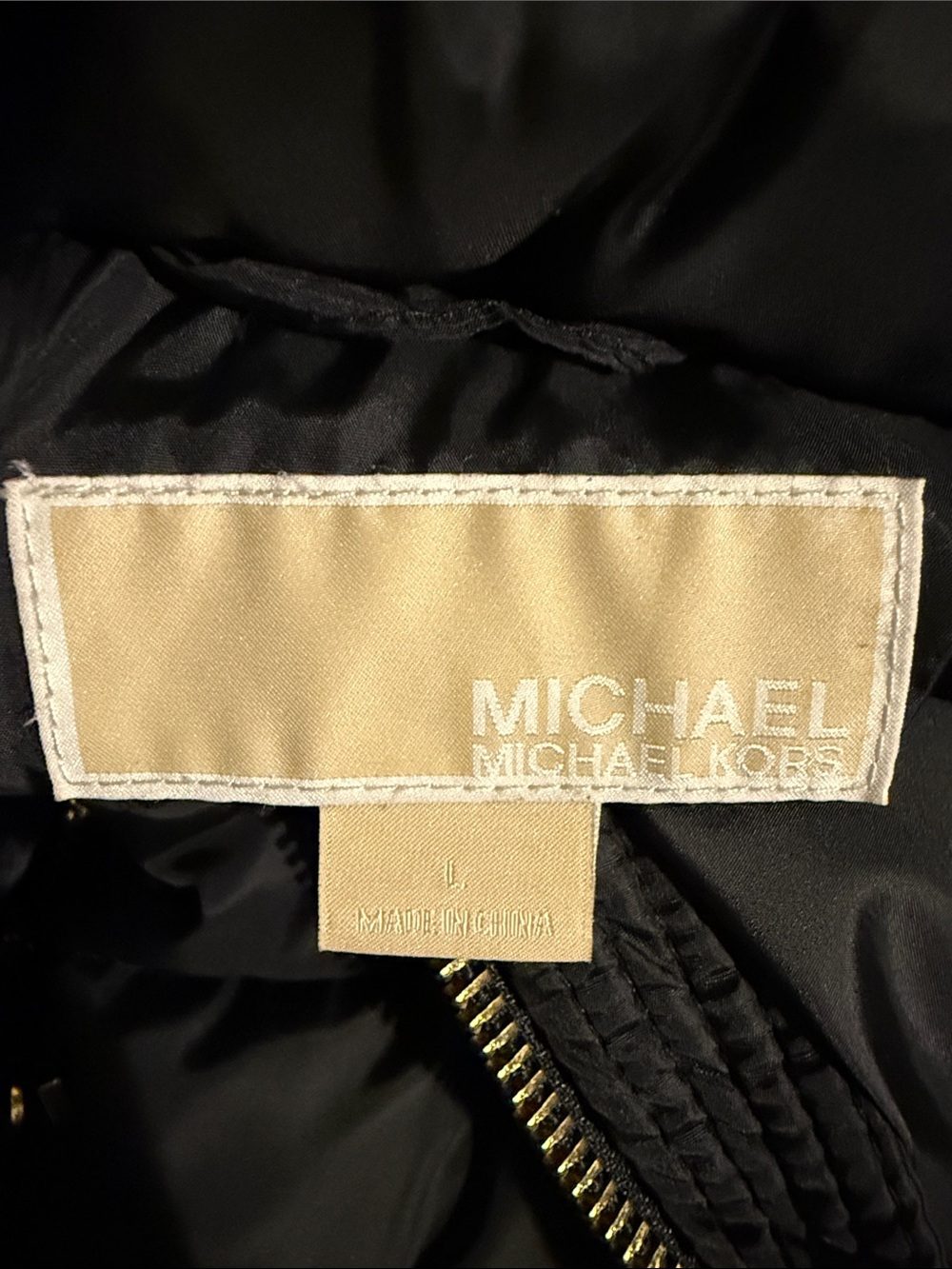 MICHAEL Michael Kors Women’s Large Black Long Hooded Puffer with Faux Fur Trim - Picture 6 of 8
